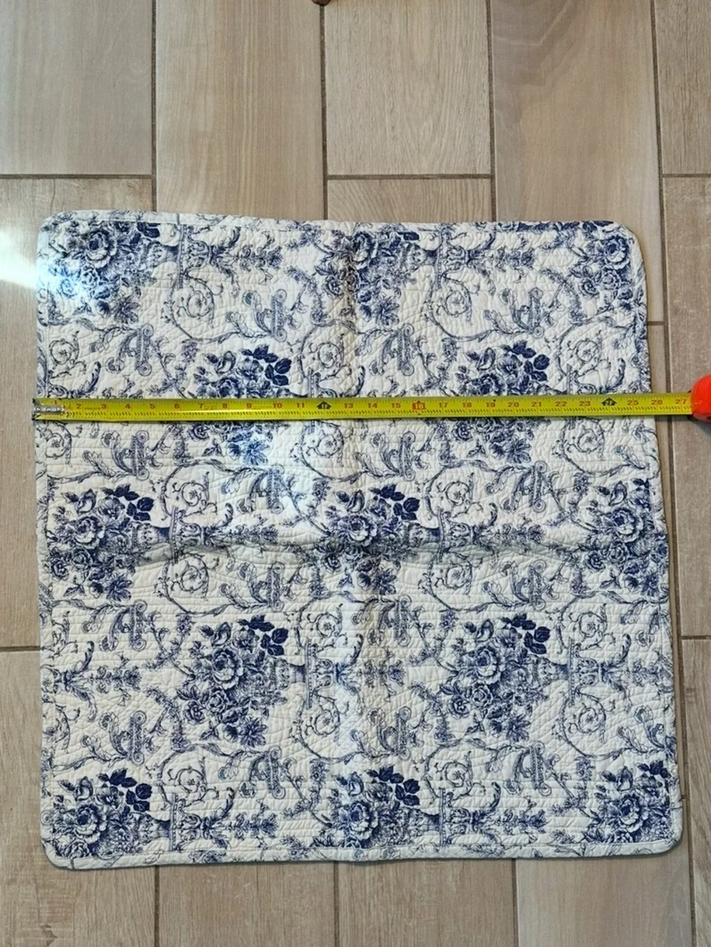 6 VTG Quilted Toile Bouquet Euro Pillow Shams 26